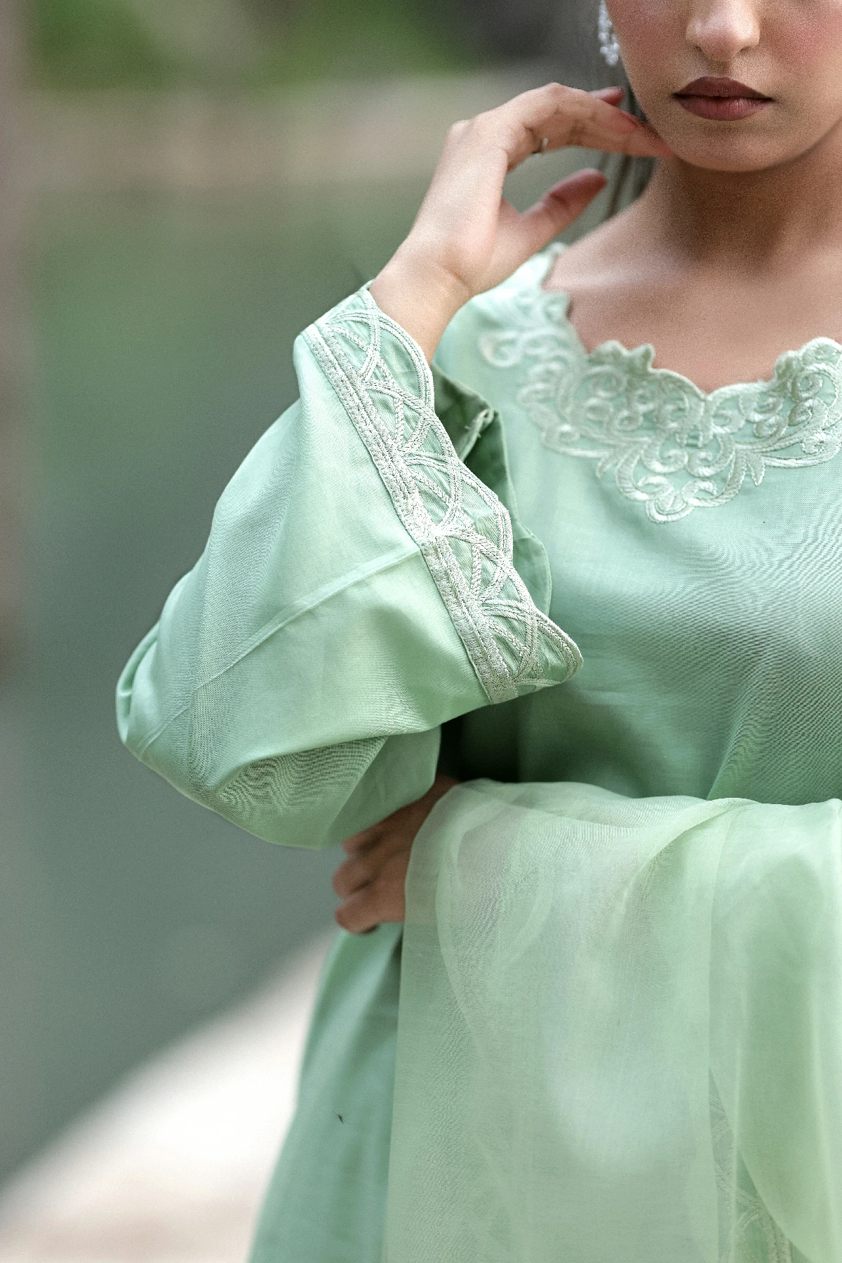 Lina, Royal Pret - Image 6