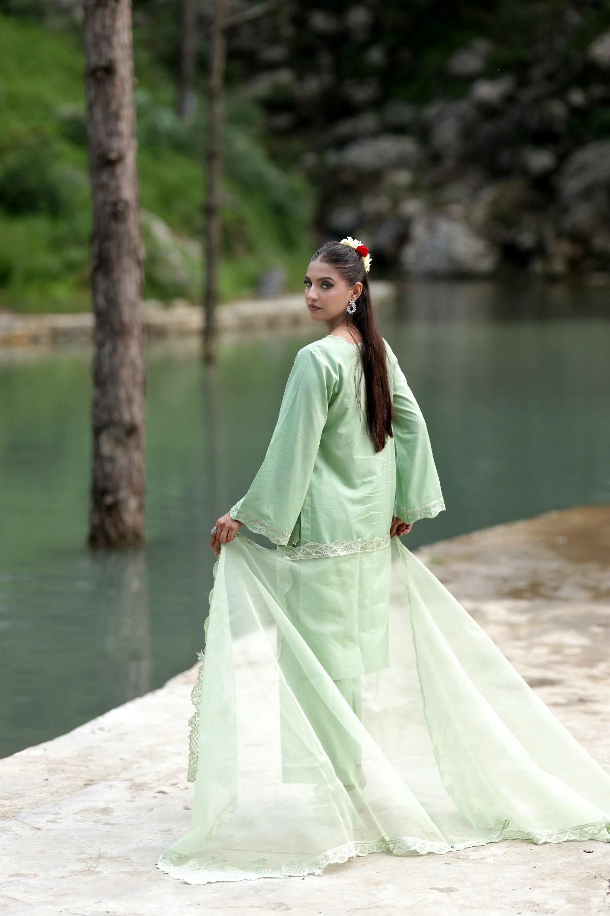 Lina, Royal Pret - Image 8